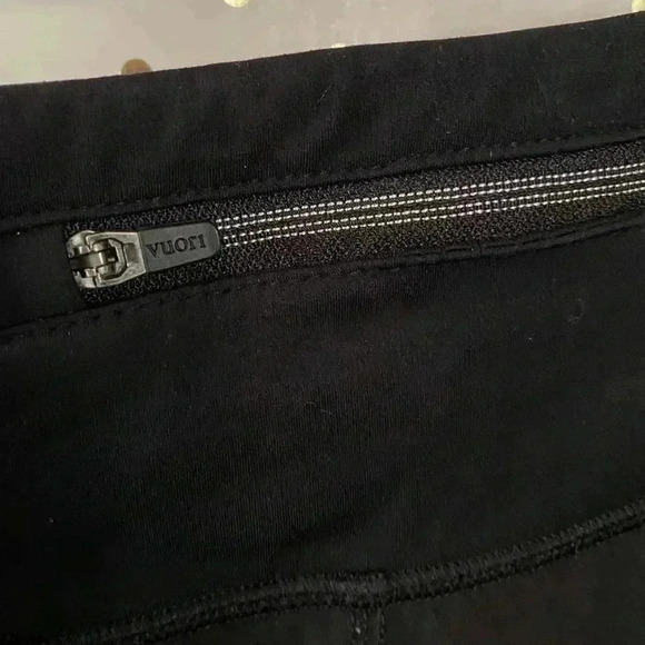 Vuori Black Shorts - Picture 4 of 8